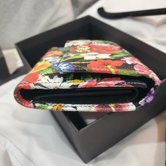Dolce & Gabbana French Flap Floral Wallet - Picture 7 of 8
